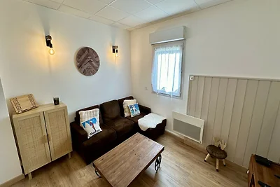 Ferienhaus mit Terrasse und Parkplatz