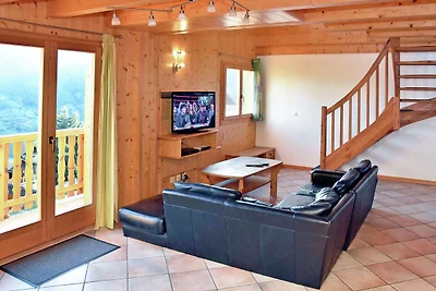 Holzchalet inmitten der Berge in La Tzoumaz