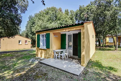 Ferienhaus in Ferienpark mit Schwimmbad