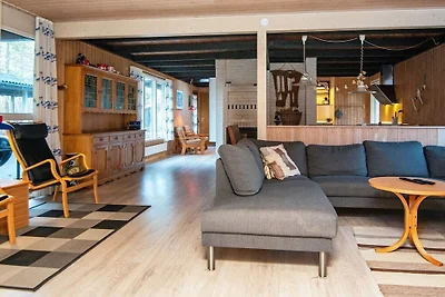 10 Personen Ferienhaus in Glesborg-By Traum