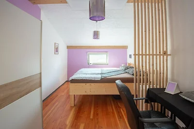 Family-Friendly Serene Retreat Holiday Home -...