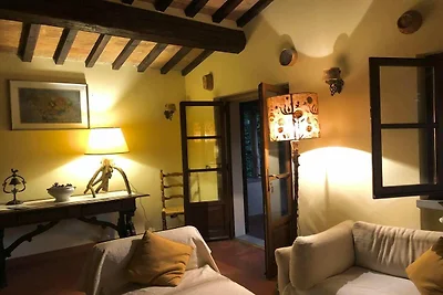 Schönes Ferienhaus mit Pool in Monterchi