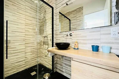 De roeiboot, stadscentrum, LR107