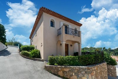 Villa Mathilda a Saint-Laurent-du-Var con...