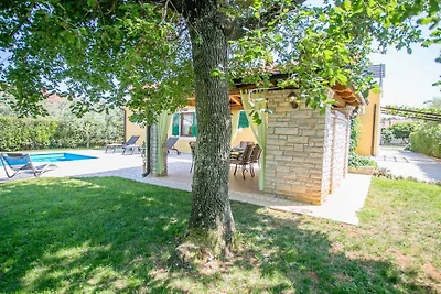 Villa in Poreč mit Schwimmbecken