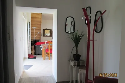 Komfortables Ferienhaus in der Nähe des Sees