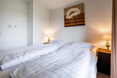 Luxuriöses Ferienhaus mit Außensauna