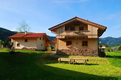 Casa vacanze a Gosau con piscina