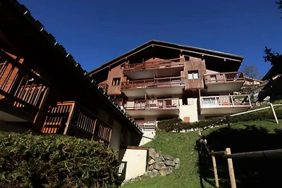 Apartment in Arêches mit Bergblick