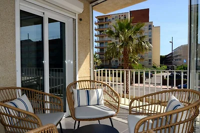 Apartment in Estartit near Sandy Beaches
