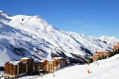 Apartment in Les Menuires Ski-In/Ski-Out