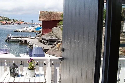 4 Personen Ferienhaus in Rönnäng-By Traum