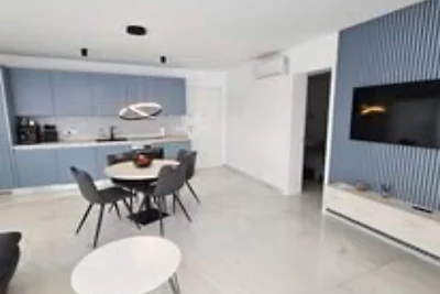 Lux Holiday Home Slatki - Studio Apartment wi...