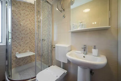 Apartments Ema-Two Bedroom Apartment with Sea...