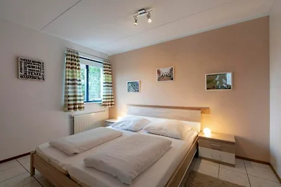 Squisita villa sulla spiaggia con piscina