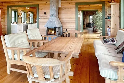 4 Sterne Ferienhaus in YNGSJÖ-By Traum