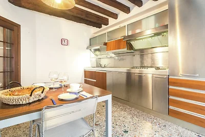 Accattivante appartamento con salotto