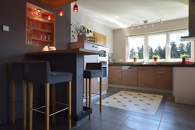 Luxusapartment mit Sauna über einem See