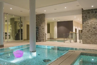 Ferienwohnung in Vado mit Schwimmbecken