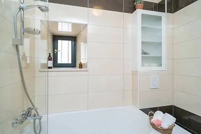 Holiday Home Majkovi - Three Bedroom Holiday ...