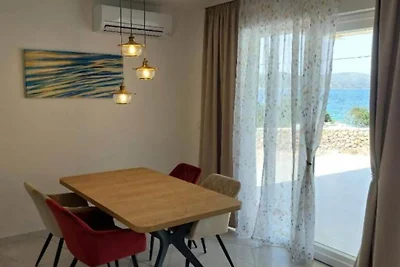 Villa Tamaris - Two Bedroom Holiday Home with...