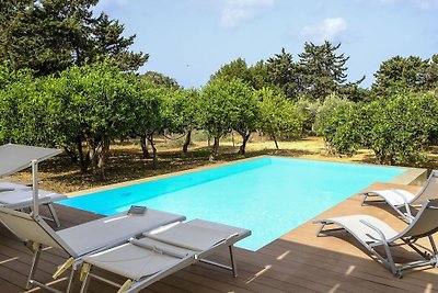 Villa mit Pool im schönen Sizilien