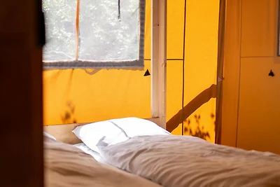 Schönes Safarizelt mit Badezimmer im...