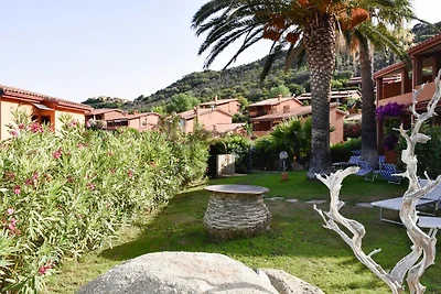 Appartamento a Costa Rei con giardino