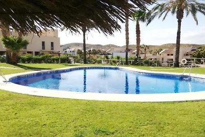 Charmant appartement met tuin in Almería