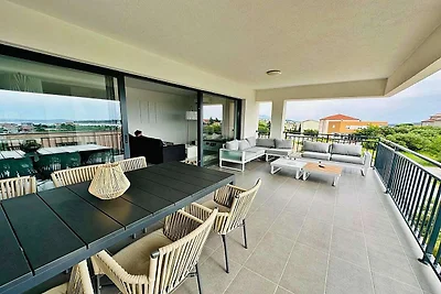 Moderne Wohnung, 300 m vom Strand entfernt