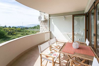 Apartment Penetra - Two Bedroom Apartment wit...