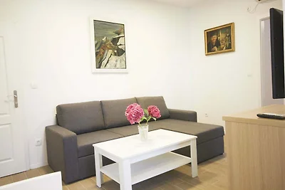 Apartment Goge - One-Bedroom Apartment with...