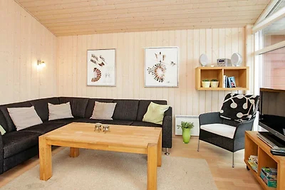 6 Personen Ferienhaus in Tranekær-By Traum