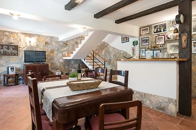 Sontuosa casa vacanze a Podstrana