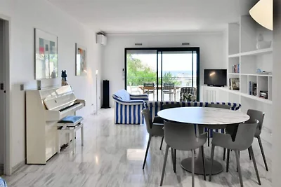 4-kamerappartement met groot terras en...