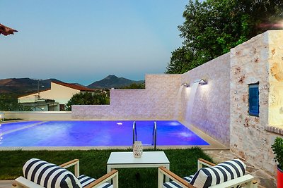 Villa in Achlades Kreta mit privatem Pool