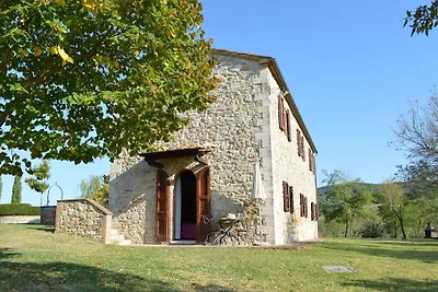 Wohnung in Asciano mit Pool