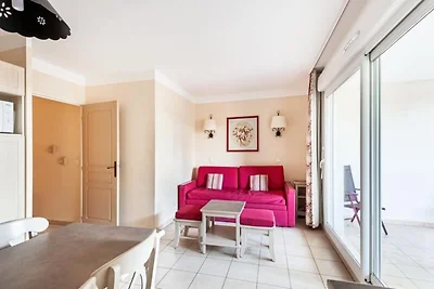 Wohnung in Provence mit Pools und Golf