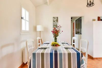 Apartment in der Nähe des Strandes Les Dames,...