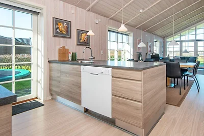 10 Personen Ferienhaus in Ansager-By Traum