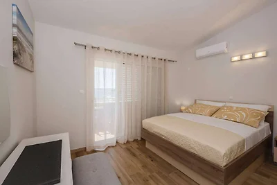 Zwei-Zimmer-Wohnung in Strandnähe