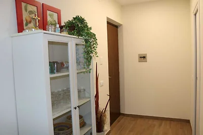 Spaziosa Casa vacanze a Lazise con piscina in...