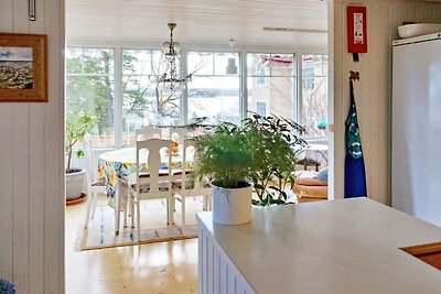 5 person holiday home in OSTER SKÄR
