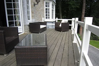 Luxuriöse Villa in Spa mit Sauna