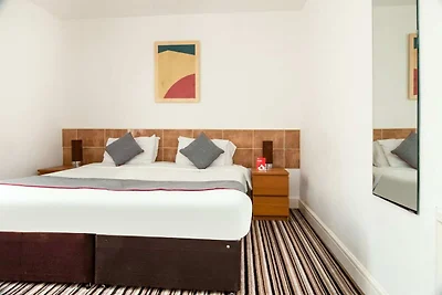 Superior Quad Room