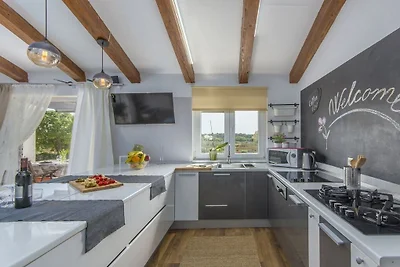 Villa in Rovinj mit Terrasse