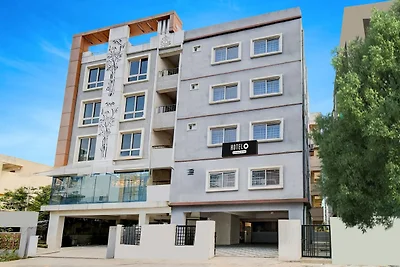 Hotel O Chandanagar, ehemals Nakshatra
