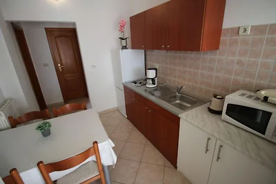 Charmante Wohnung in Stara Novalja