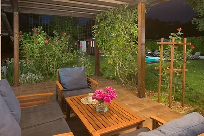 Villa in Cerovlje met zwembad
