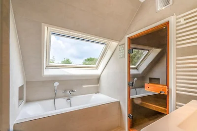 Charmante Villa mit Sauna und Südgarten